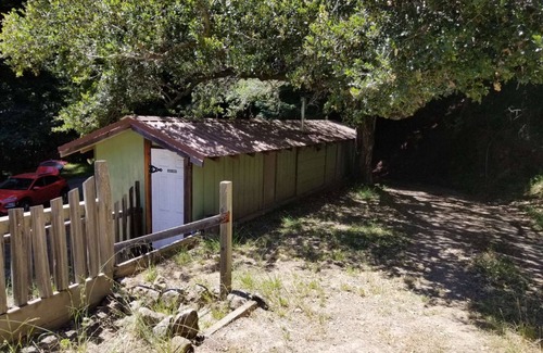 Los Gatos RV Rental | Camp Site Large Group with Hot Water Shower in Redwood Forest Retreat