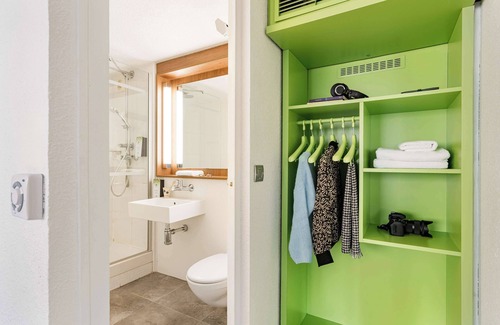 Ferney-Voltaire Hotel | Campanile Geneve - Ferney-Voltaire