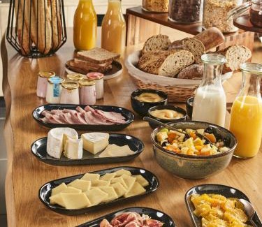 Cahors Hotel | Campanile NATURE - Cahors