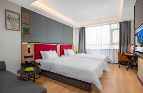 Longhua District Hotel | Campanile Shenzhen Guanlan Golf
