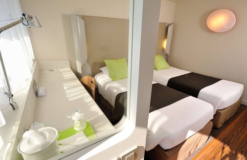 Labege Hotel | Campanile Toulouse Sud - Labege Innopole