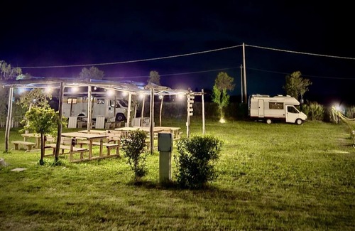 Serre RV Rental | Campeggio in Fattoria