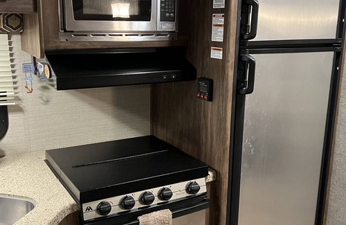 Higden Cottage | Camper Near Greers Ferry Lake with boat ramp access!