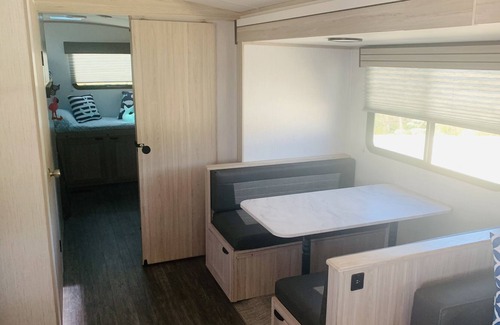 Gravois Mills House | Camper w/ Bunk Room @ Coconuts RV Park!