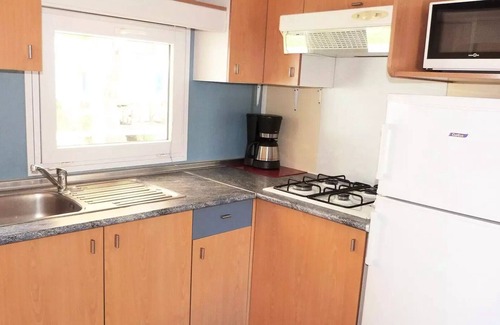 Saint-Mitre-les-Remparts House | Camping Félix de la bastide * - Mobile Home Idaho. Eco 3 rooms 4 people Air-conditioned