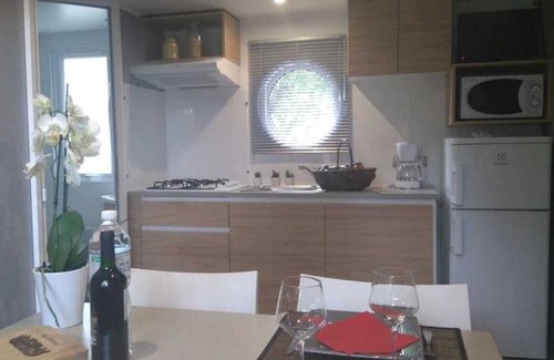 Pezenas House | Camping 3 étoiles - Parc aquatique - ccbbhc0