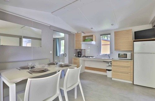 Saint-Paul-les-Dax House | Camping 3 étoiles - Piscine - efaafg