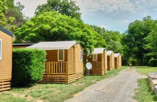 Lussas House | Camping 3 étoiles - Piscine - efahfd