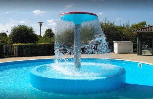 Pressignac House | Camping 4 étoiles - Piscine - ccbbhch