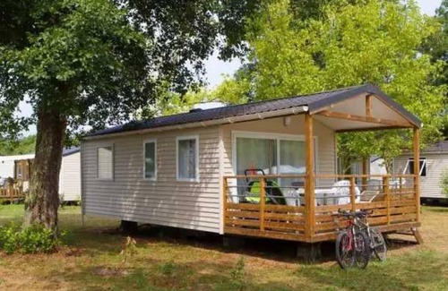 Aureilhan House | Camping 4 étoiles - Piscine - eecaad