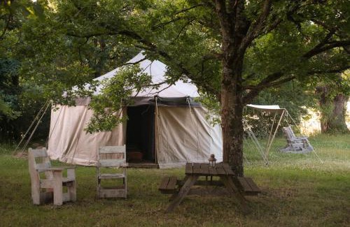 Vernusse Apartment | Camping et Gîtes Brenazet