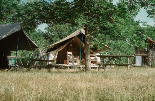 Vernusse Apartment | Camping et Gîtes Brenazet