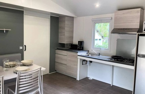 Vicdessos House | Camping Flower La Bexanelle * - Standard Canvas Bungalow 3 Rooms 4 People Without Sanitary