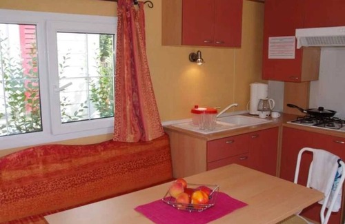 Moustiers-Sainte-Marie House | Camping 3 étoiles - ccbaeii