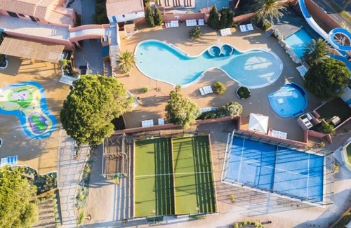Canet-Plage House | Camping - Funpass inclus - Piscine - ccaegei