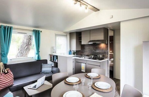 Proissans House | Camping Le Val d'Ussel **** - Mobile home Comfort XL 4 Rooms 6 People