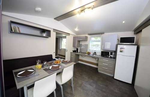Messanges House | Camping Le Vieux Port* - Resasol mobile home PMR 2 bedrooms 4/6 people