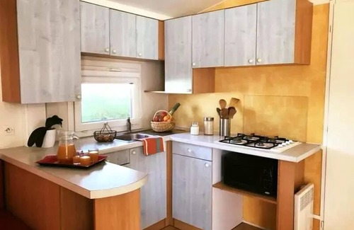 Saint-Nazaire House | Camping les Fontaines * - Mobil Home Olivier Comfort Air conditioning with terrace 2 bedrooms 6 people