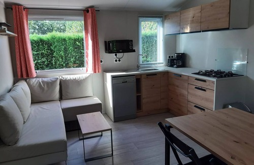 Les Moutiers-en-Retz House | Camping Les Brillas* - Mobile home Féerique 4 rooms 6 people Air-conditioned