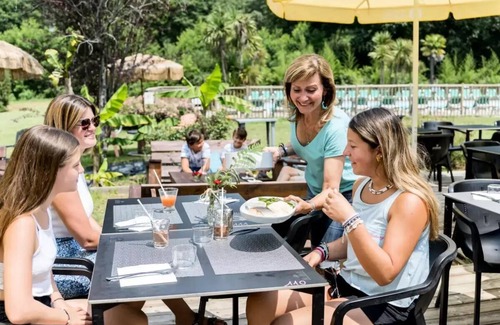 Saint-Paul-en-Born House | Camping maeva Escapades La Clairière * - Comfort Mobile Home 4 Rooms 6 People + TV