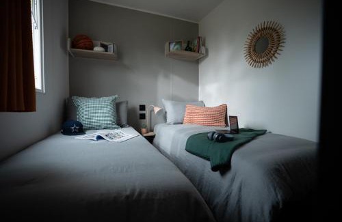 Vitrolles Other | Camping Marina Plage