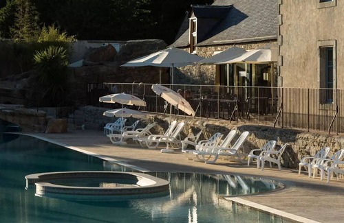 Quimper House | Camping Sunêlia Lanniron Orangery * - Offre Duo Luxe Golf 2 pers. 1ch. 2 personnes