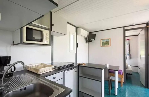 Seniergues House | Campsite Domaine de la Faurie* - COMFORT mobile home - 2 bedrooms - valley view 4 people