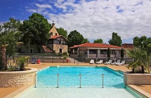 Seniergues House | Campsite Domaine de la Faurie* - COMFORT mobile home - 2 bedrooms - valley view 4 people
