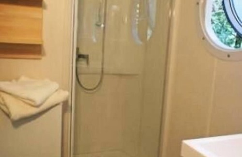 Vauvert House | Campsite Flower Le Mas de Mourgues*** - Mobil Home Lavender 3 rooms 4/6 people