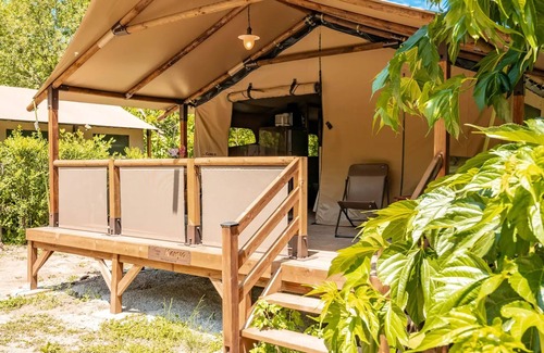 Belgentier House | Campsite Flower les Tomasses* - Lodge Kenya 3 Rooms 4/5 People