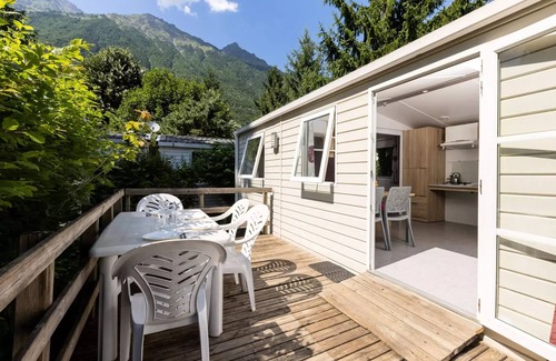Le Bourg-d'Oisans House | Campsite Le Château de Rochetaillé * - Mobil home Comfort PMR - 2 bedrooms 4 people