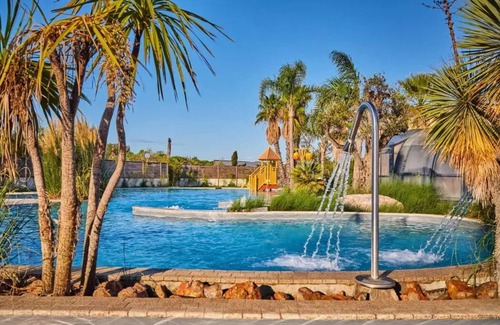 Torreilles-Plage House | Campsite Les Dunes* - Mobile home Comfort 4 rooms 6 people air-conditioned