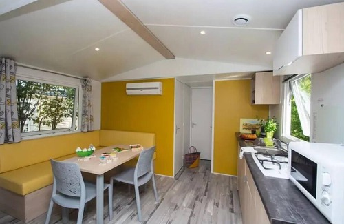 Apt House | Campsite maeva Breathe Le Luberon * - Cottage Luberon Premium 3 Rooms 4 People Air Conditioned