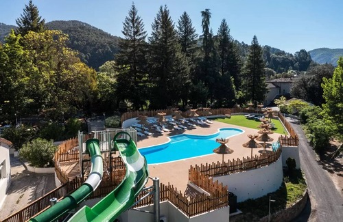 Saumane House | Campsite maeva Escapades du Château de l'Hom * - Privilege Cottage 6 Rooms 10/14 People Air-conditioned + TV