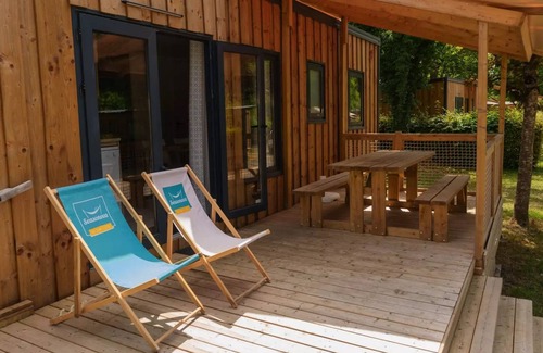 Vittel House | Campsite Seasonova Vittel * - PRESTIGE COTTAGE - 3 ROOMS (Incl. sheets) 6 persons