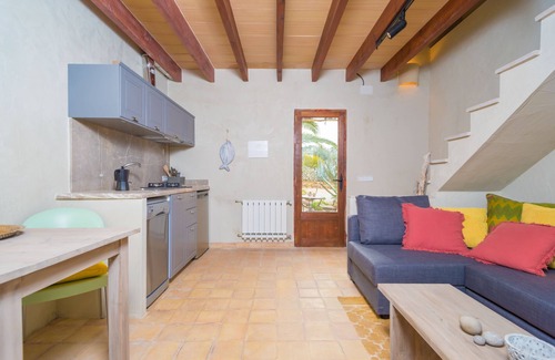 Costitx House | CAN PINA - ECO REDONDA 2 - Apartment with shared pool in Costitx. Free WiFi