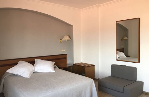 Vidreres House | Can Pou