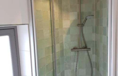 Burgwallen Nieuwe Zijde Bed & Breakfast | Canal view suite