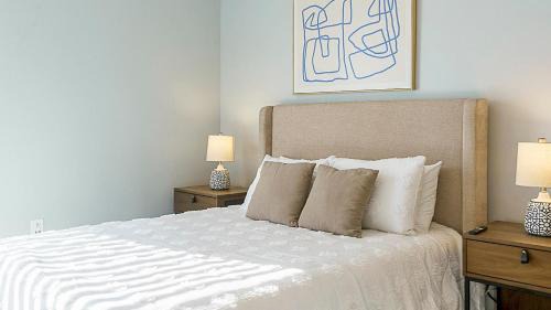 Downtown Indianapolis Apartment | Canal Walk District Apartments by Landing