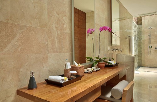 Candi Dasa Hotel | Candi Beach Resort and Spa