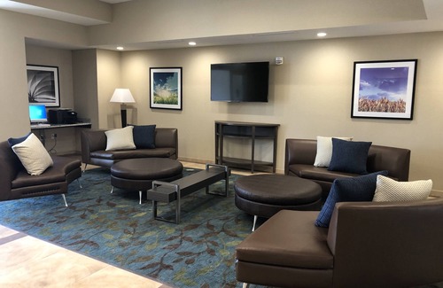 Gulf Highlands Hotel | Candlewood Suites Panama City Beach Pier by IHG