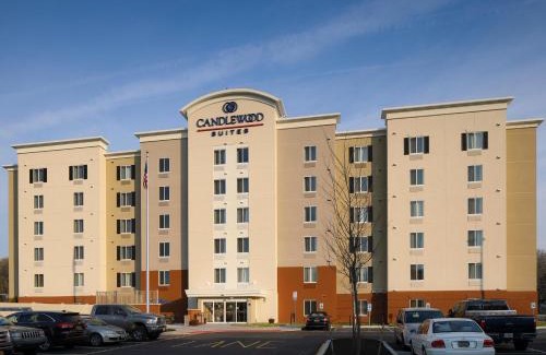 Yorkshire Hotel | Candlewood Suites - Newark South - University Area by IHG