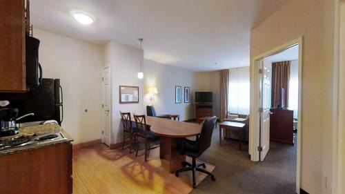 Slidell Hotel | Candlewood Suites Slidell Northshore by IHG