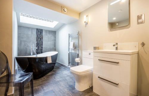 Bowness-on-Windermere House | Candy Cottage