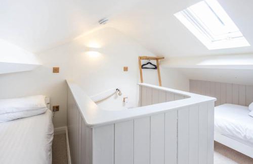 Bowness-on-Windermere House | Candy Cottage