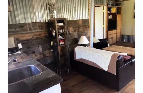 Julian Cabin | Canyon Cabin in the preserve