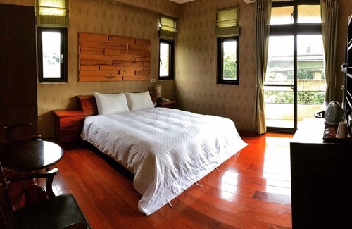 Jiji Bed & Breakfast | Cao Ling Jiao Villa