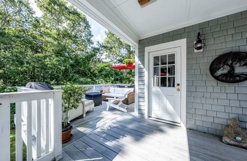 West Barnstable House | Cape Classic, Near Bay Beaches & Shopping Center