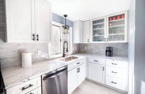 North Falmouth House | Cape Cod Haven Near Beaches & Town Center