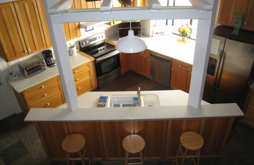 Moovalya Keys House | Cape Cod on the Colorado River- Waterfront House in Moovalya Keys